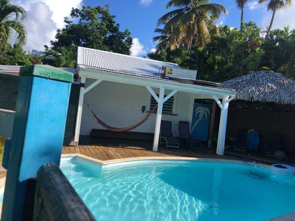 Lagon Sainte-Anne : Au Calme Et A 2 Pas Des Plages Exterior photo