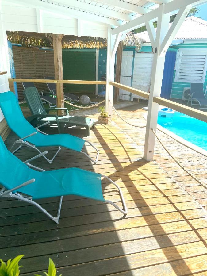 Lagon Sainte-Anne : Au Calme Et A 2 Pas Des Plages Exterior photo